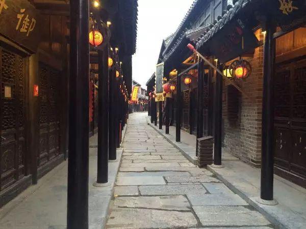 虫虫助手下载