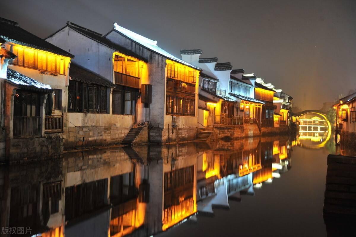 虫虫助手下载